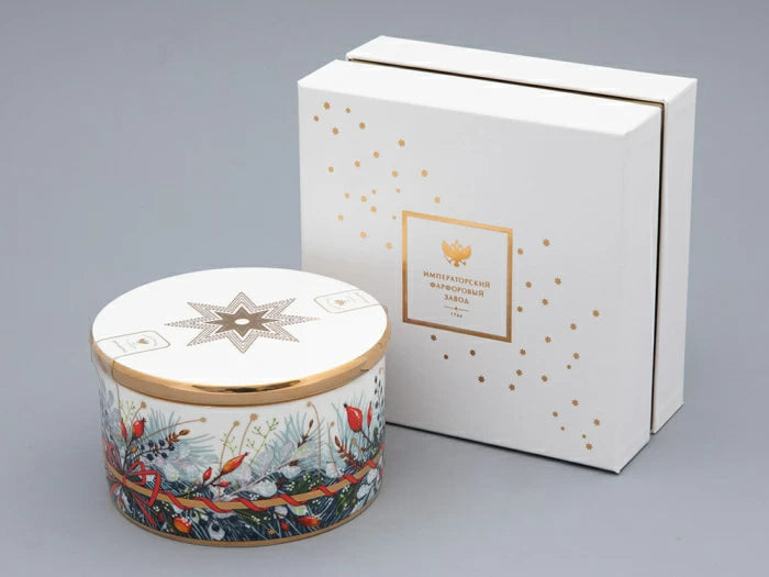 Hediye kutusunda kokulu mum, şekil İdil çizimi Kalenda kokusu Kış ormanı