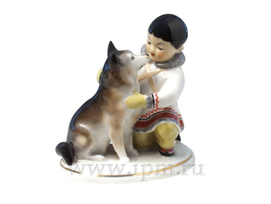 Heykel – Yakut Çocuk ve Köpeği | IPM Art-studio