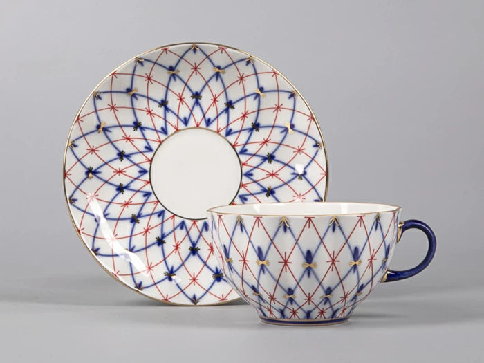 Fincan ve tabak şekli Lale çizimi Izgara 1950