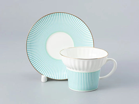 Kahve fincanı ve tabağı 155 ml şekli Dalga çizimi Geometri 3